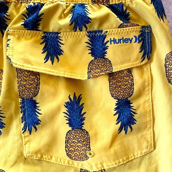Hurley Volley Swim Trunks Men’s/Boys S Activewear Pineapples Tropical Beach - Picture 6 of 12